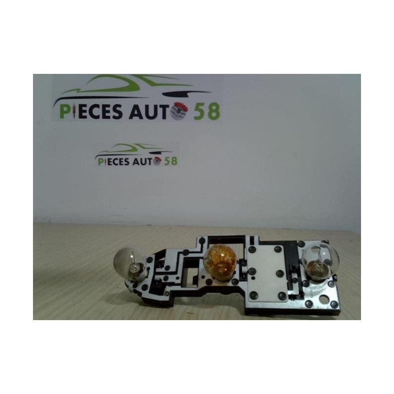 Platine feu arriere gauche CITROEN C5 1 PHASE 2 d’occasion