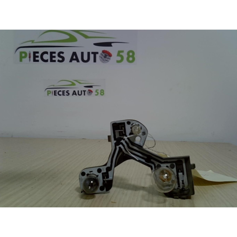 Platine feu arriere droit CITROEN C5 1 PHASE 2 d’occasion