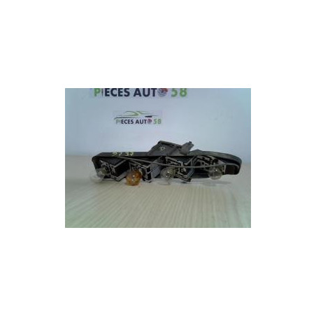 Platine feu arriere droit RENAULT SCENIC 2 PHASE 1 d’occasion