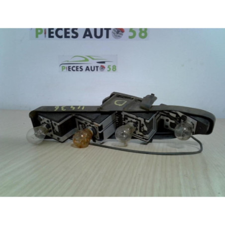 Platine feu arriere gauche RENAULT  d’occasion
