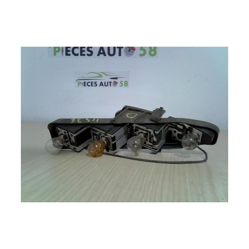 Platine feu arriere gauche RENAULT  d’occasion
