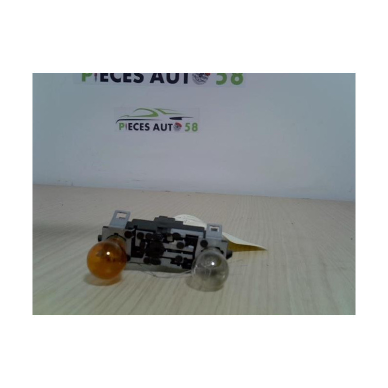 Platine feu arriere gauche RENAULT VEL SATIS PHASE 1 d’occasion