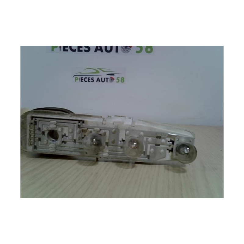 Platine feu arriere droit RENAULT ESPACE 2 PHASE 1 d’occasion