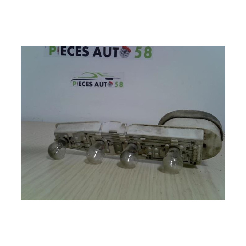 Platine feu arriere gauche RENAULT ESPACE 2 PHASE 1 d’occasion