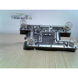 Platine feu arriere gauche RENAULT CLIO 2 PHASE 1 d’occasion