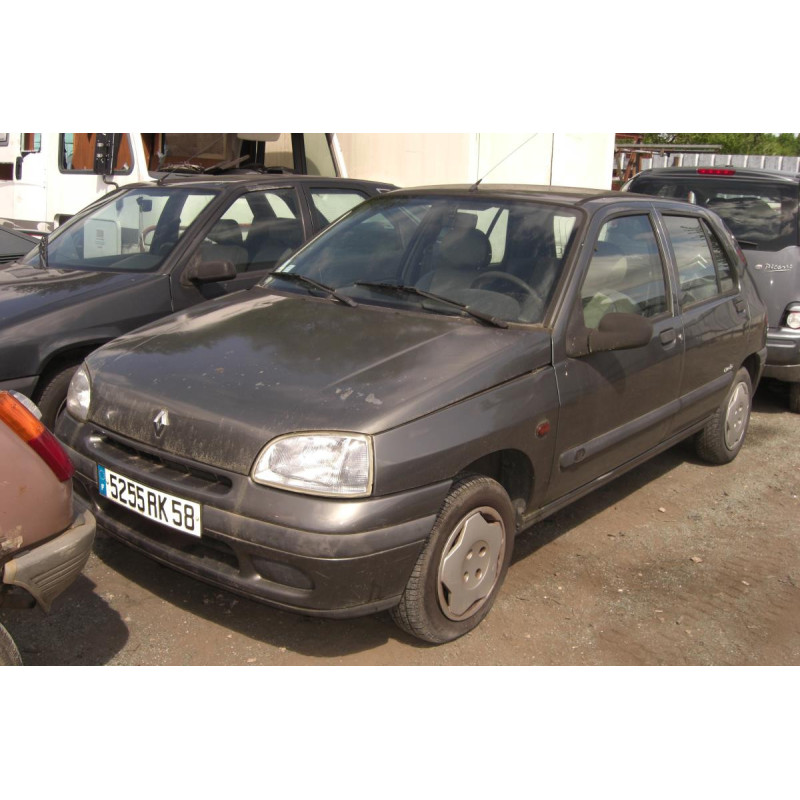 Platine feu arriere gauche RENAULT CLIO 1 PHASE 3 d’occasion
