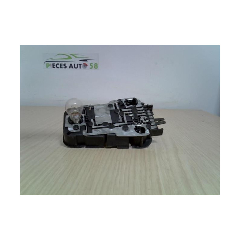 Platine feu arriere gauche AUDI  d’occasion