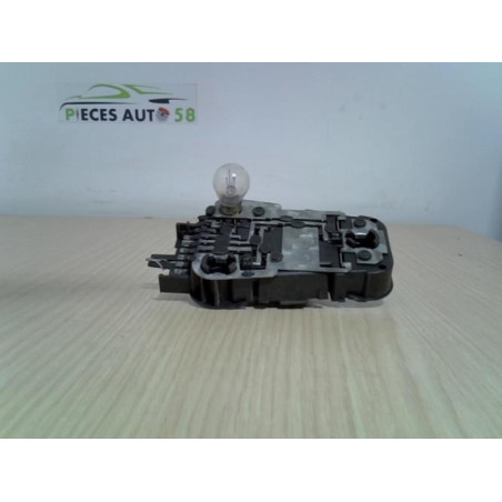Platine feu arriere gauche AUDI  d’occasion