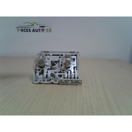 Platine feu arriere gauche AUDI  d’occasion