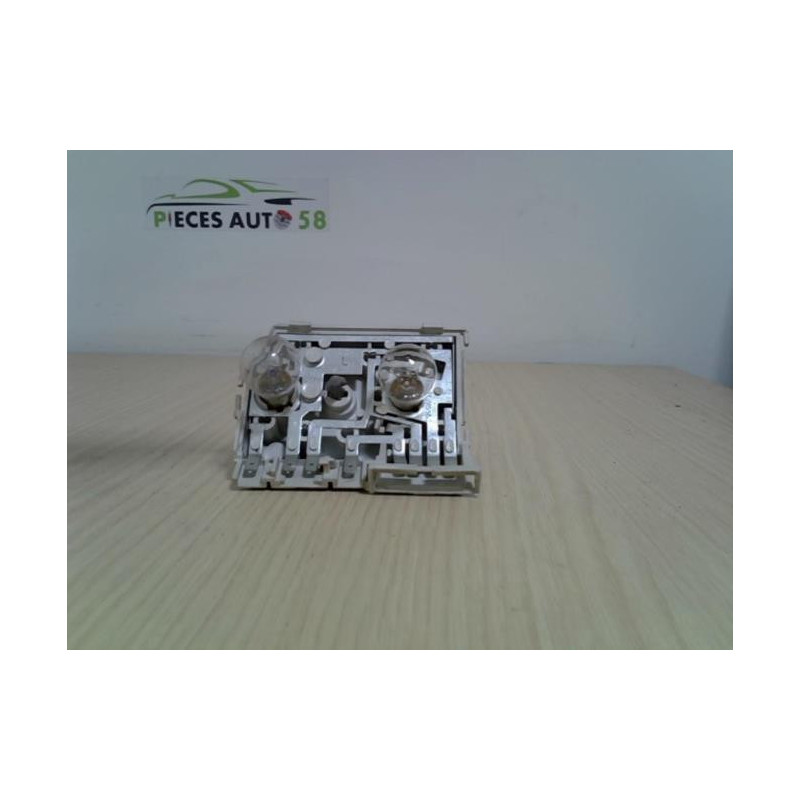 Platine feu arriere gauche AUDI  d’occasion