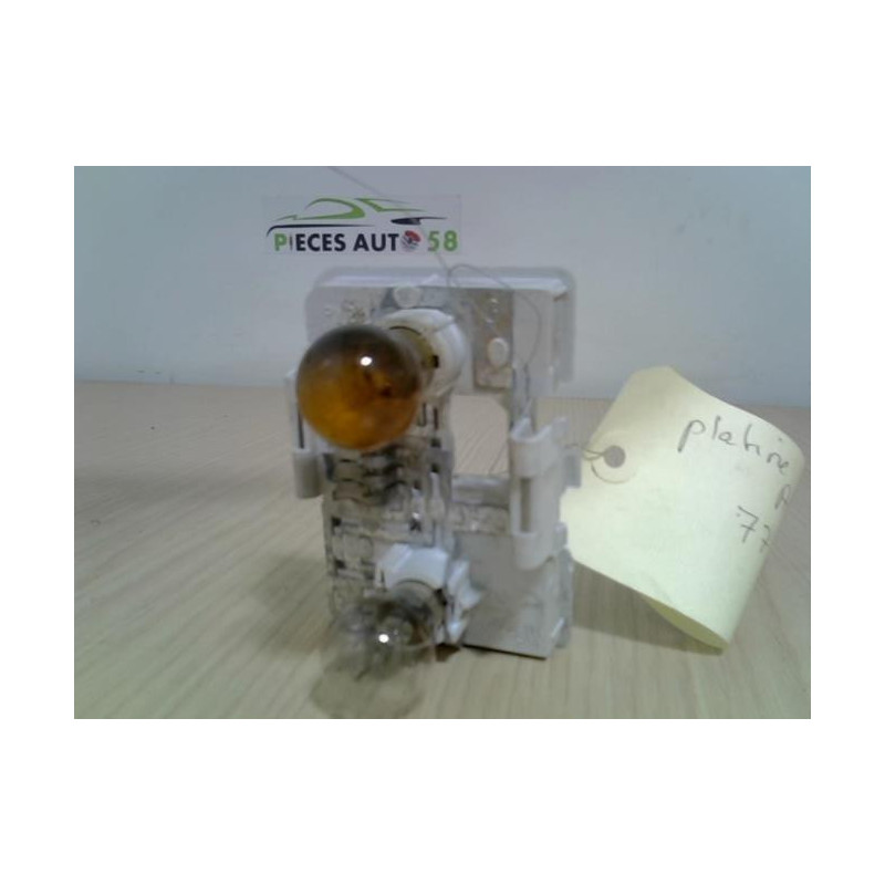 Platine feu arriere gauche CITROEN XANTIA PHASE 2 BREAK d’occasion