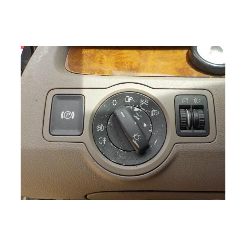 Optique avant secondaire gauche (feux)(clignotant) VOLKSWAGEN PASSAT 5 d’occasion