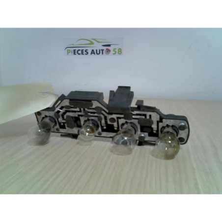 Platine feu arriere droit VOLKSWAGEN  d’occasion