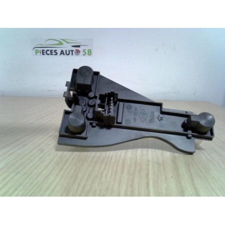 Platine feu arriere droit RENAULT MEGANE 1 PHASE 1 COUPE d’occasion
