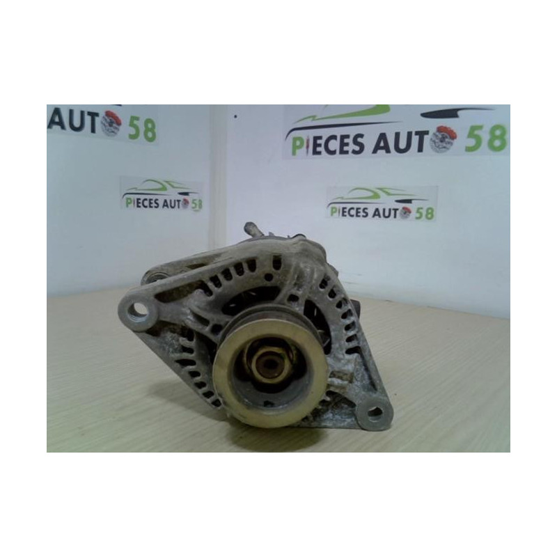 Alternateur FIAT PUNTO 2 PHASE 1 d’occasion