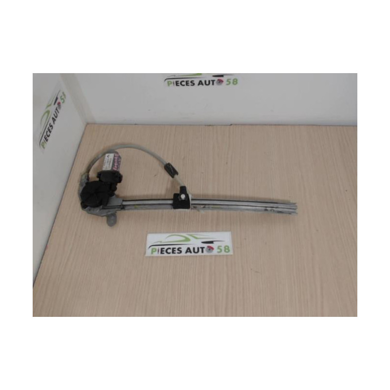 Leve vitre electrique arriere gauche RENAULT LAGUNA 2 PHASE 1 BREAK d’occasion