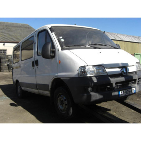 Poignee interieur porte laterale droite PEUGEOT  d’occasion