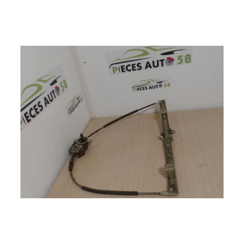 Leve vitre mecanique avant droit RENAULT CLIO 1 PHASE 2 d’occasion