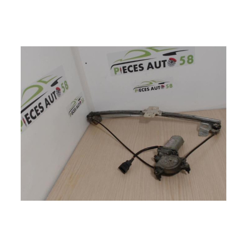 Leve vitre electrique avant droit RENAULT  d’occasion