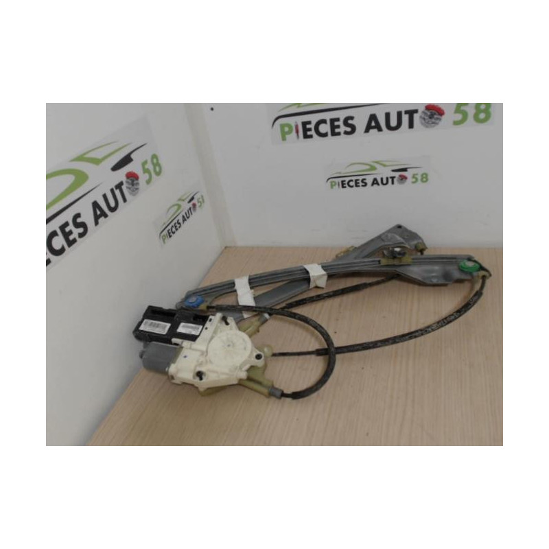 Leve vitre electrique avant gauche RENAULT LAGUNA 3 PHASE 2 d’occasion