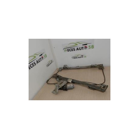 Leve vitre electrique avant droit RENAULT KANGOO 2 PHASE 1 d’occasion