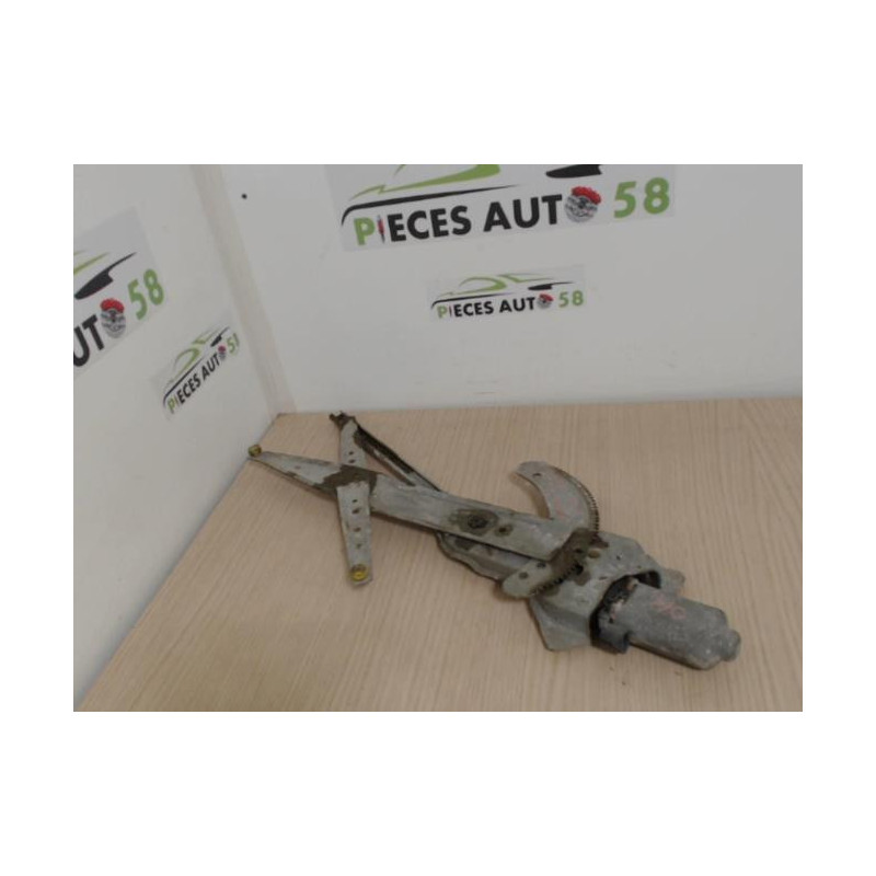 Leve vitre electrique avant droit RENAULT KANGOO 1 PHASE 1 d’occasion