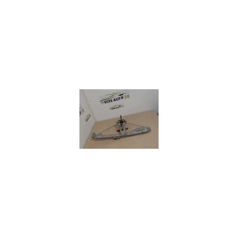 Leve vitre mecanique arriere droit RENAULT CLIO 3 PHASE 2 d’occasion
