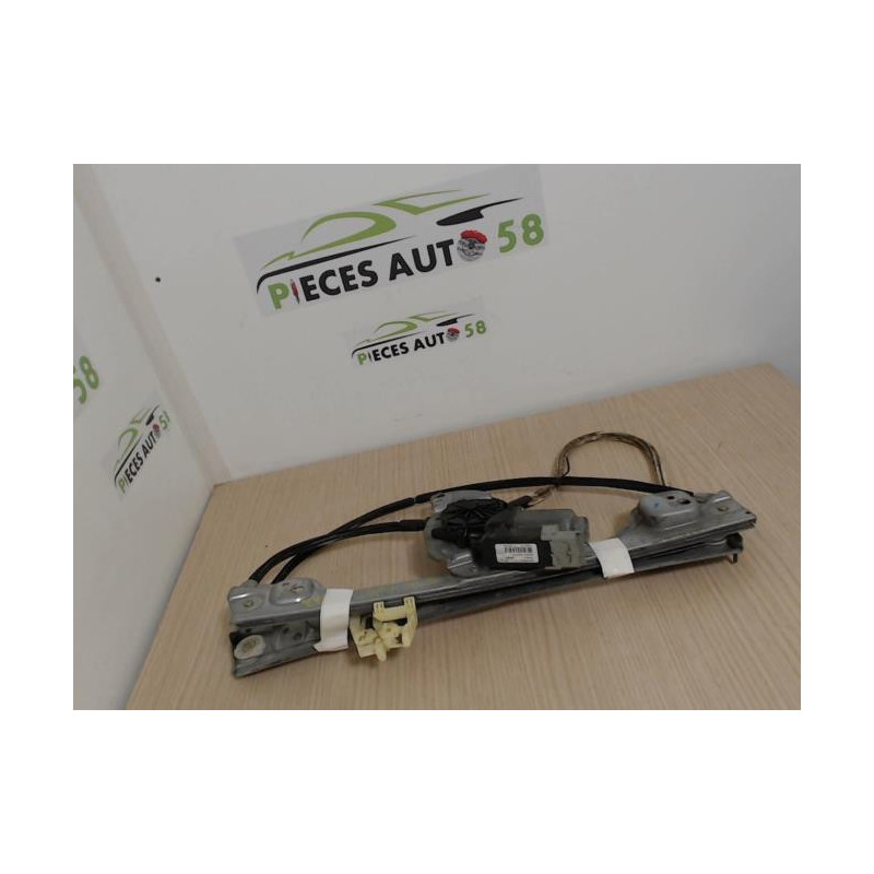 Leve vitre electrique avant gauche PEUGEOT 1007 d’occasion