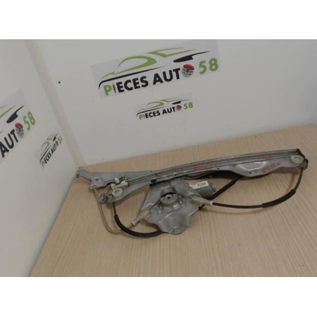 Leve vitre electrique avant droit RENAULT CLIO 3 PHASE 2 d’occasion
