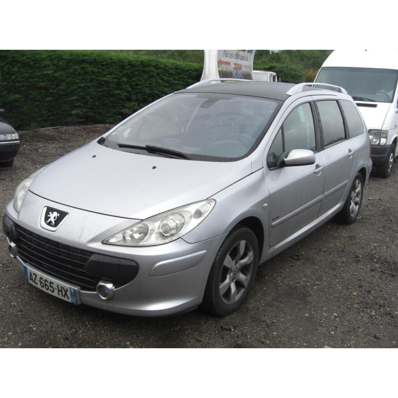 Leve vitre electrique avant gauche PEUGEOT 307 PHASE 2 BREAK d’occasion