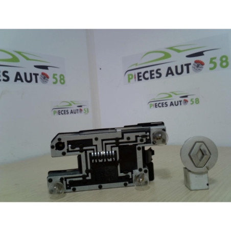 Platine feu arriere droit RENAULT CLIO 1 PHASE 2 d’occasion