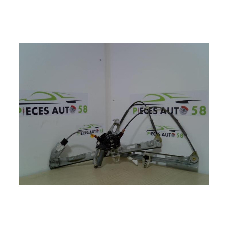Leve vitre electrique avant gauche PEUGEOT 206 PHASE 1 d’occasion