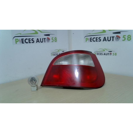 Feu arriere principal droit (feux) RENAULT MEGANE 1 PHASE 2 d’occasion