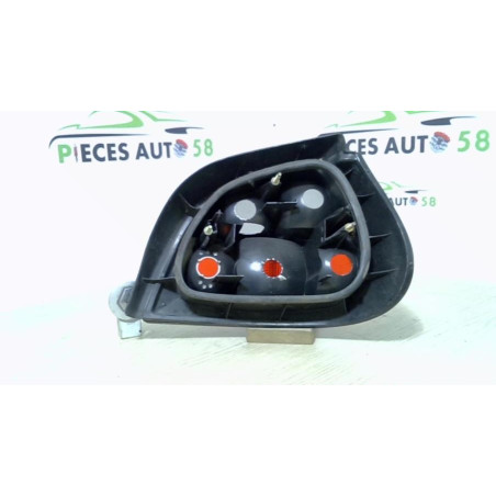 Feu arriere principal gauche (feux) RENAULT MEGANE 1 PHASE 1 d’occasion