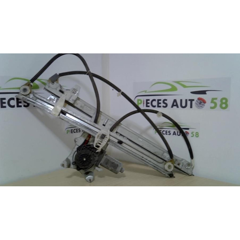 Leve vitre electrique avant droit CITROEN XSARA PICASSO PHASE 2 d’occasion