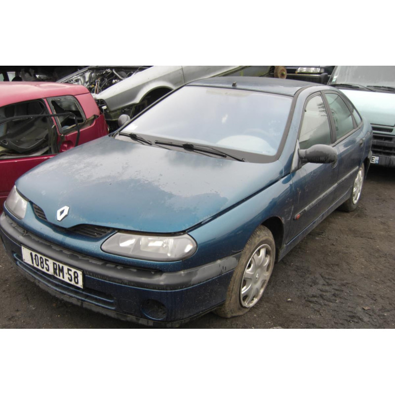Feu arriere secondaire droit (feux) RENAULT LAGUNA 1 PHASE 2 d’occasion