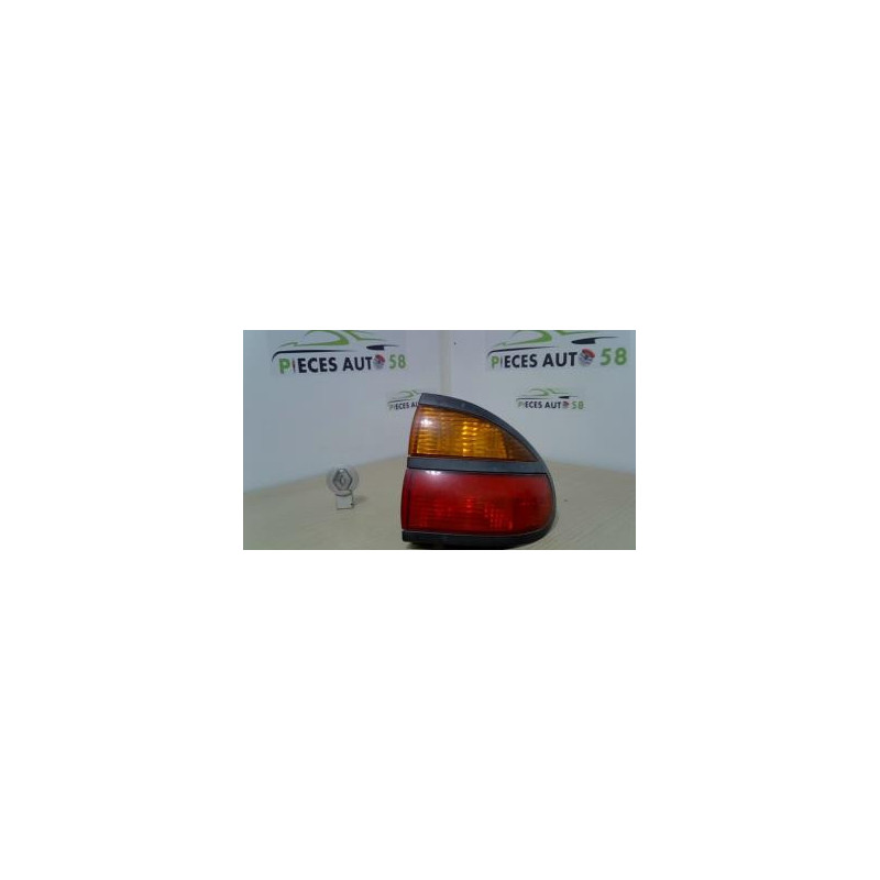 Feu arriere principal droit (feux) RENAULT LAGUNA 1 PHASE 2 d’occasion