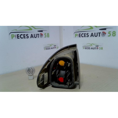 Feu arriere principal droit (feux) RENAULT LAGUNA 1 PHASE 2 d’occasion