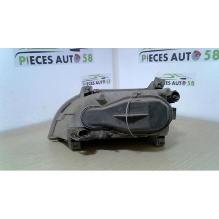 Optique avant principal droit (feux)(phare) RENAULT  d’occasion