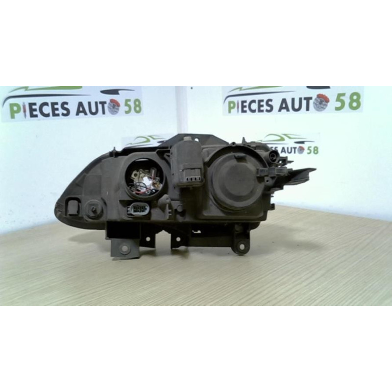 Optique avant principal droit (feux)(phare) RENAULT ESPACE 3 d’occasion