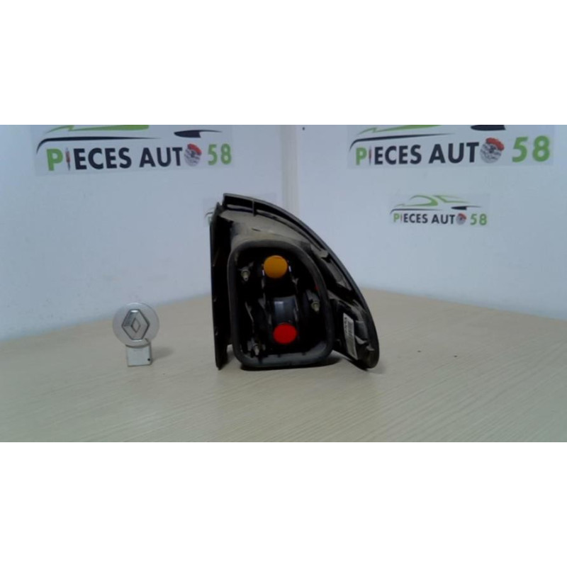 Feu arriere principal gauche (feux) RENAULT LAGUNA 1 PHASE 2 d’occasion