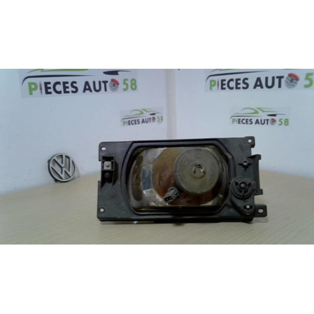 Optique avant principal droit (feux)(phare) VOLKSWAGEN POLO 2 d’occasion