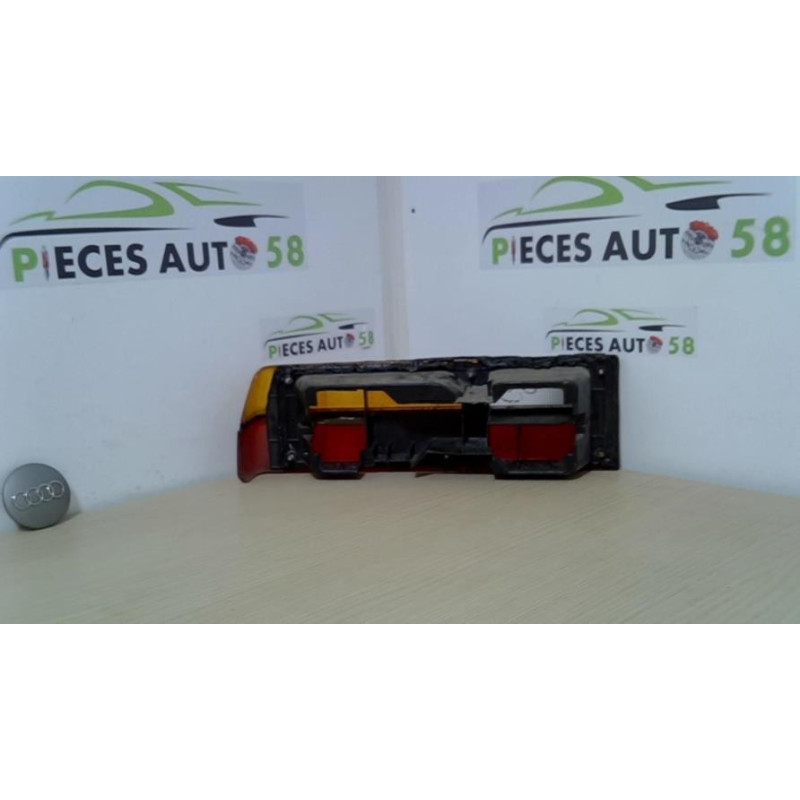 Feu arriere principal droit (feux) AUDI 80 2 PHASE 1 d’occasion