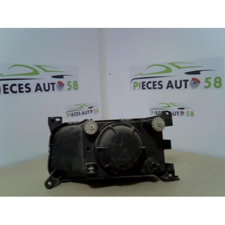 Optique avant principal droit (feux)(phare) VOLKSWAGEN PASSAT 3 PHASE 1 d’occasion