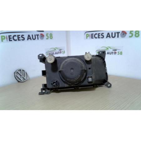 Optique avant principal droit (feux)(phare) VOLKSWAGEN  d’occasion