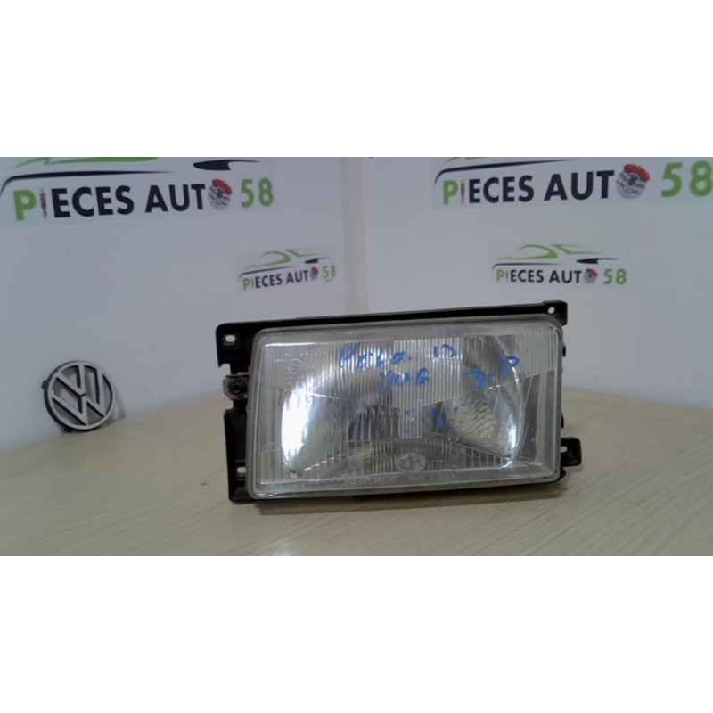 Optique avant principal gauche (feux)(phare) VOLKSWAGEN POLO 2 d’occasion