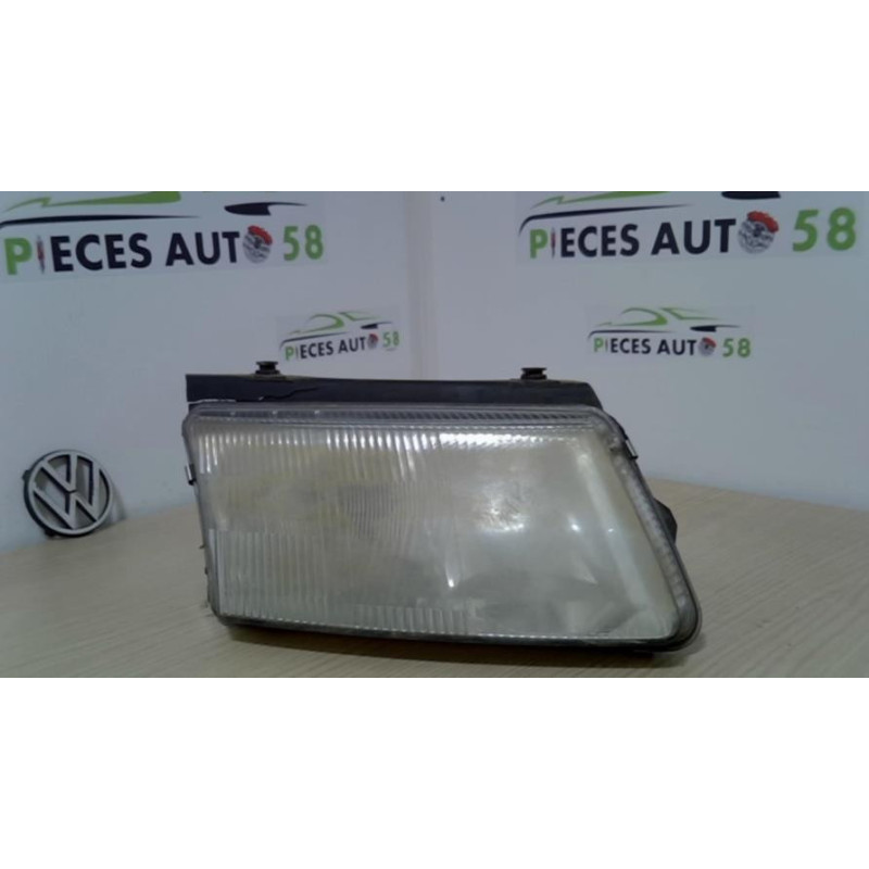 Optique avant principal droit (feux)(phare) VOLKSWAGEN PASSAT 4 PHASE 1 d’occasion