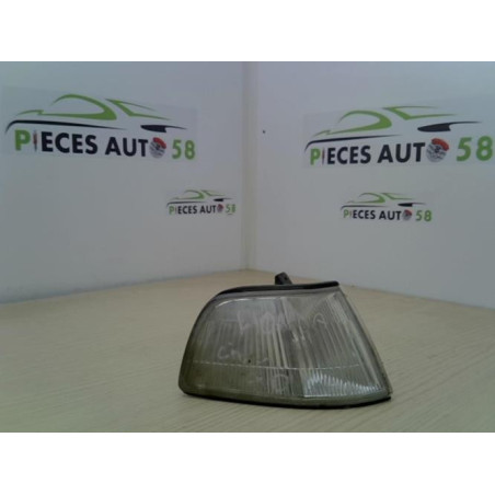 Optique avant secondaire droit (feux)(clignotant) HONDA  d’occasion