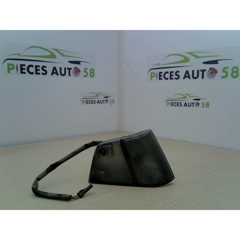 Optique avant secondaire droit (feux)(clignotant) HONDA  d’occasion