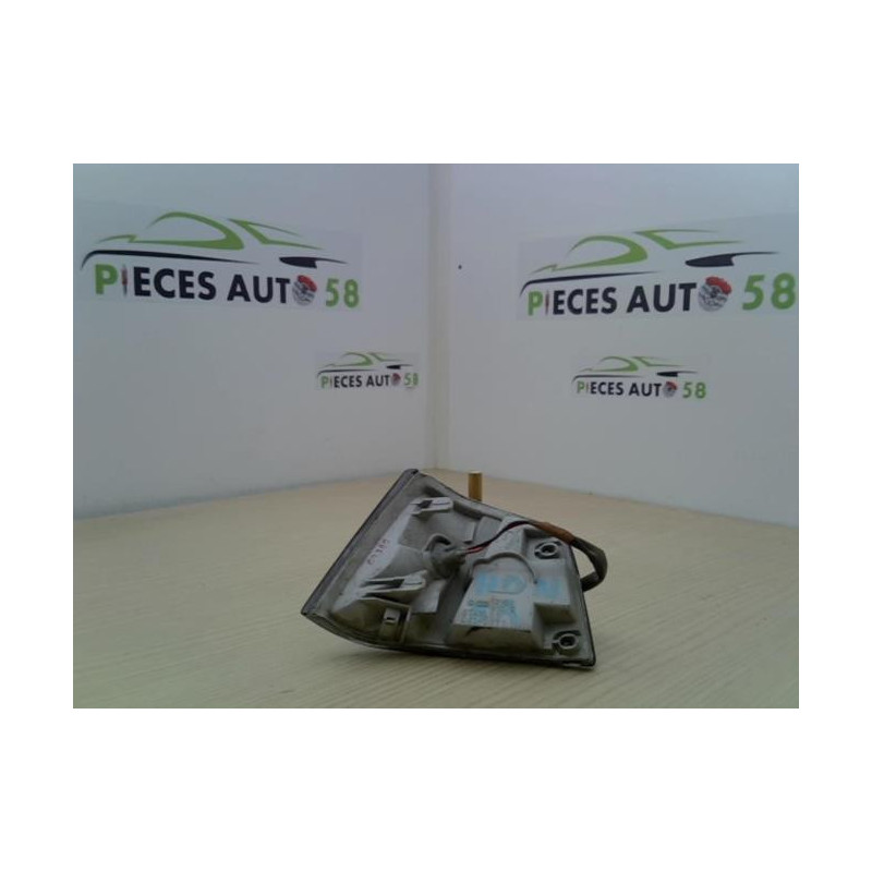 Optique avant secondaire droit (feux)(clignotant) HONDA  d’occasion